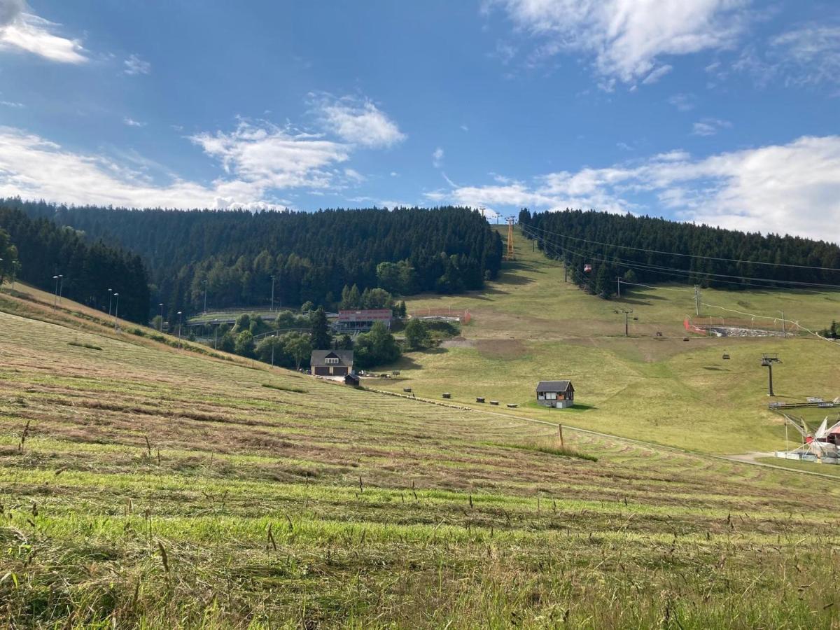Schaefers Ferienwohnung Oberwiesenthal Bagian luar foto